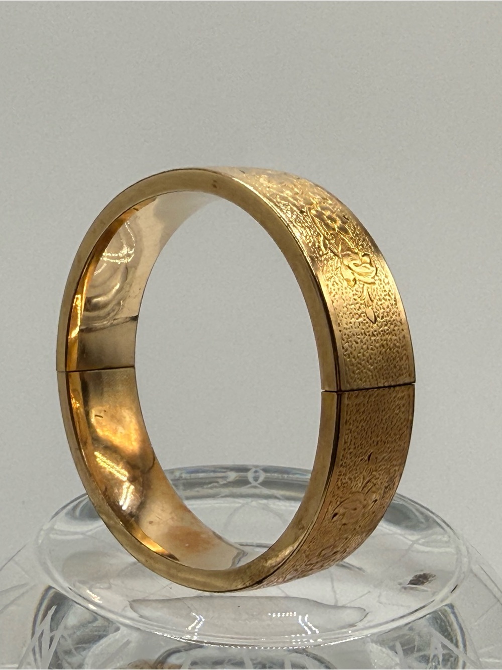LM & Co Antique Gold Filled Hinged Bangle Bracelet Floral Etched Engraved Scroll - Picture 4 of 7
